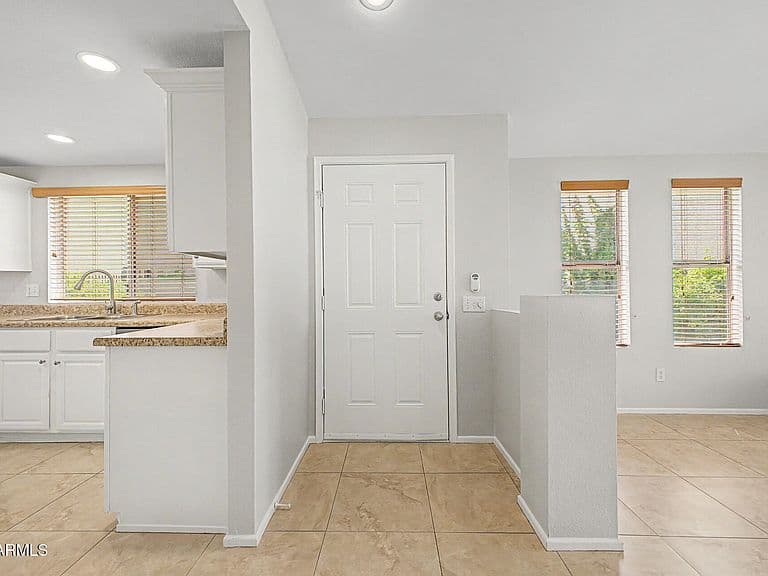 2142 N APOLLO Court photo 4