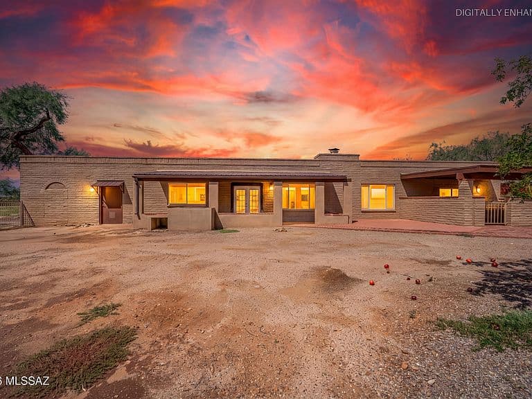 16290 N Chapulin Way photo 2