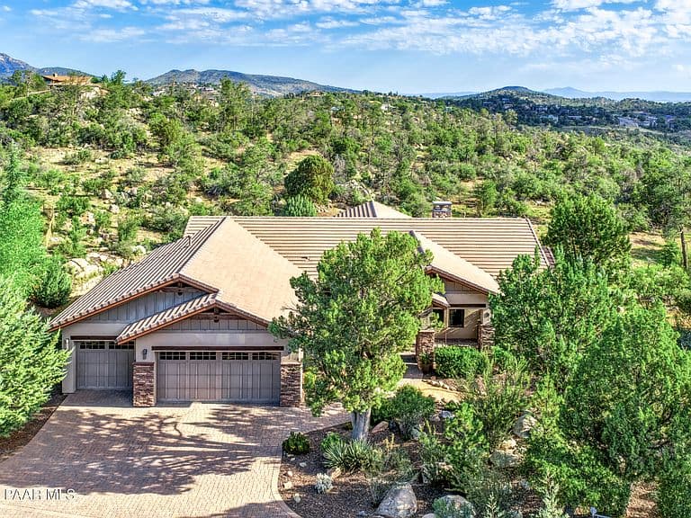 1868 Enchanted Canyon Way photo 3