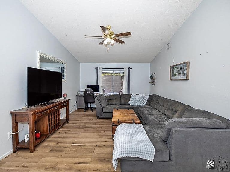 1643 W 12th Ln photo 5