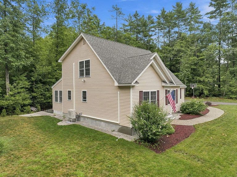 82 Pine Meadows Circle photo 4