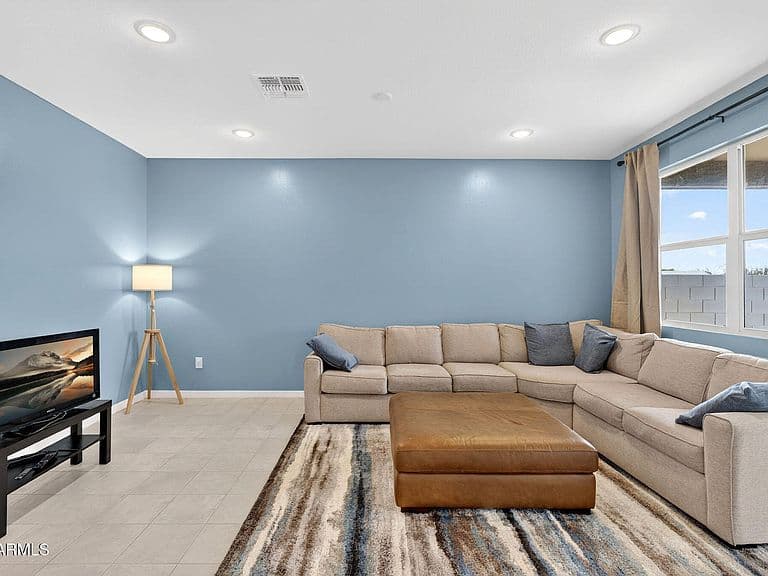 41590 W DUSTY CREEK Drive photo 5