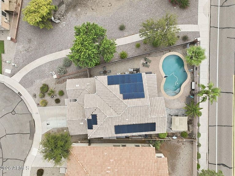 38450 N NAVARRO Drive photo 5