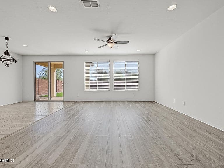16141 W YEARLING Road photo 3