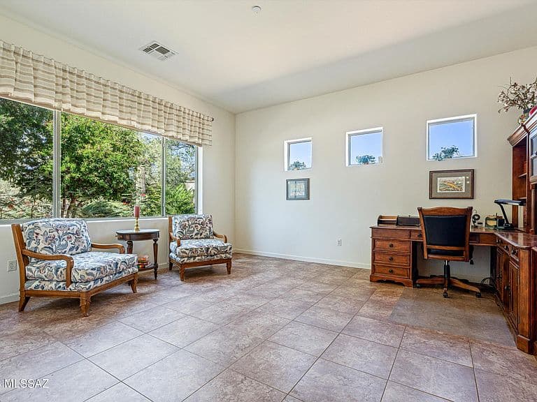 1150 W Green Pebble Dr photo 5