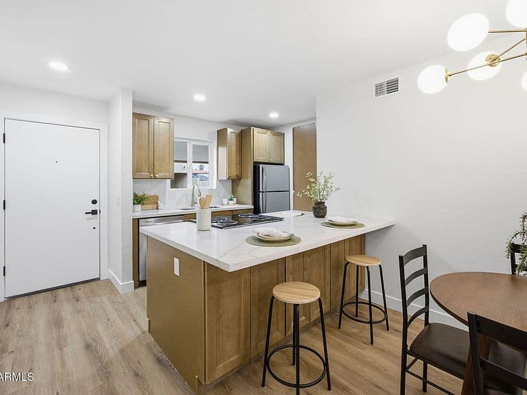 3119 N 38TH Street #8 photo 3