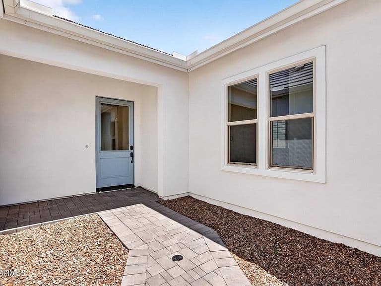 20863 S 225TH Way photo 2