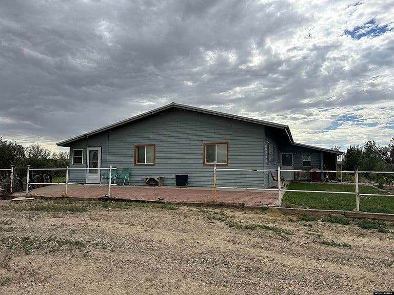 25 Ellis Red Desert Rd photo 2