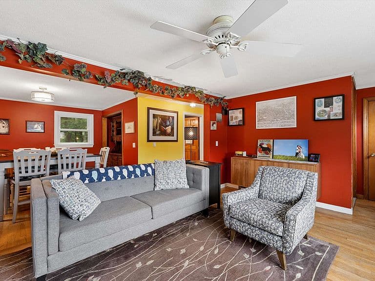 4 Cheyenne Drive photo 3