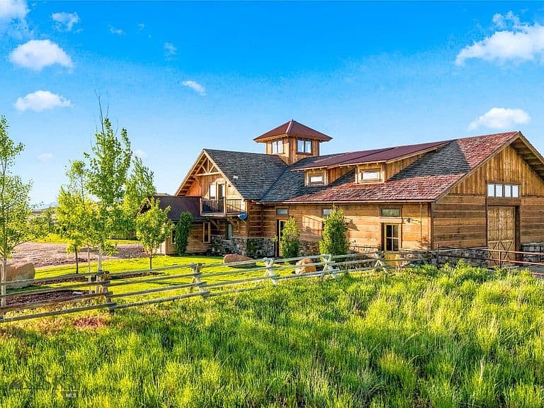 326 Rocky Mountain Way photo 1