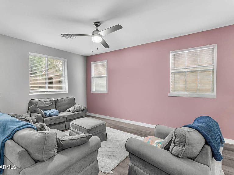 2366 N 73RD Lane photo 4