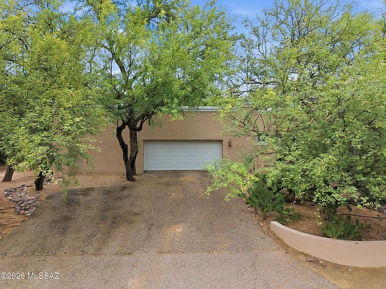 12501 E Gold Dust Dr photo 3
