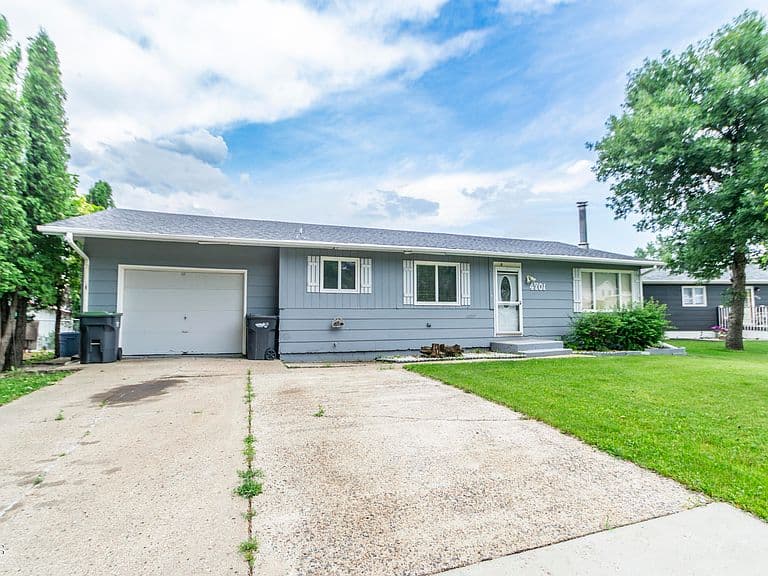 4701 W Roughrider Cir photo 1
