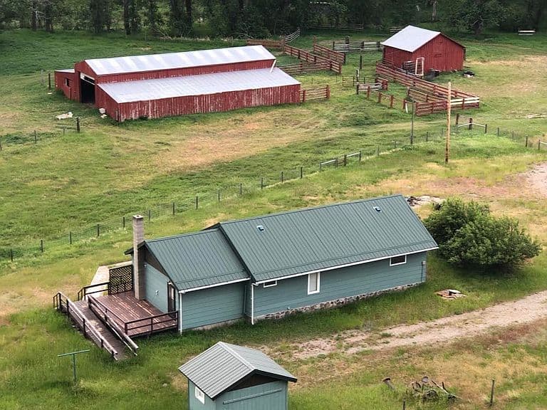 470 Duck Lake Rd photo 2