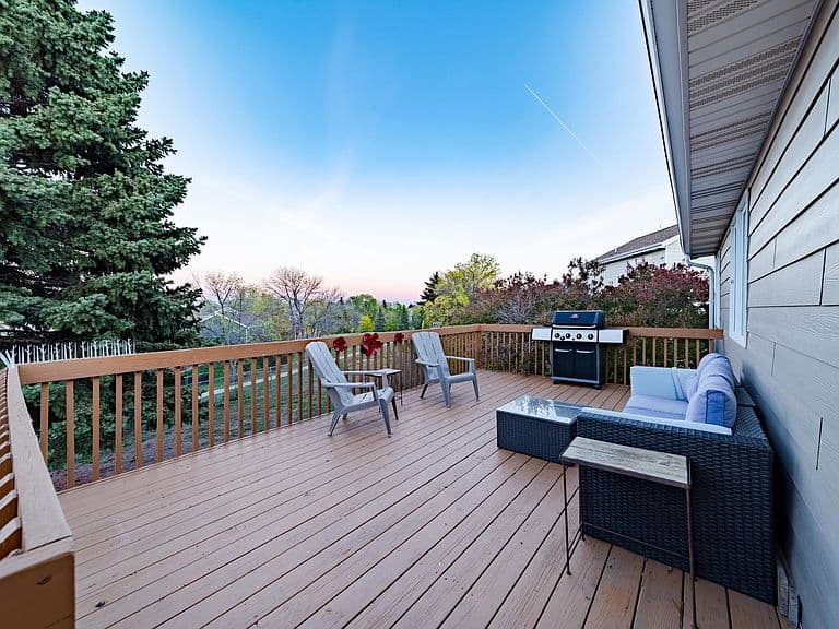1204 Clover Ridge Dr photo 5