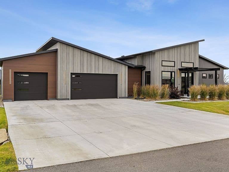 5339 Colter St photo 2