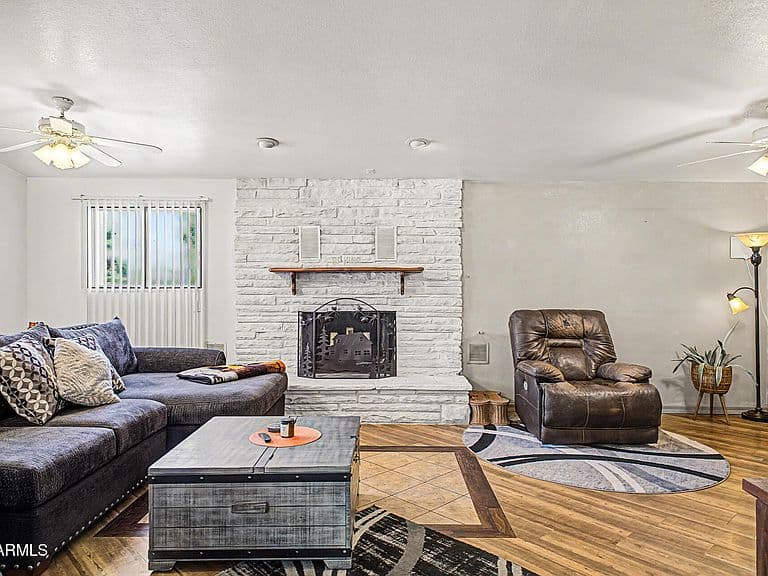 326 S 85TH Street photo 4