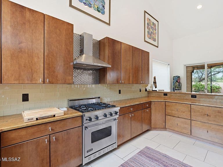 1361 E Sonoran Desert Dr photo 4