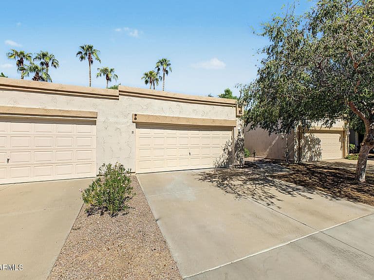 9120 W Taro Lane photo 2