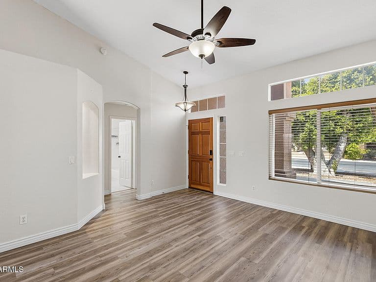 325 S GOLDEN KEY Drive photo 4