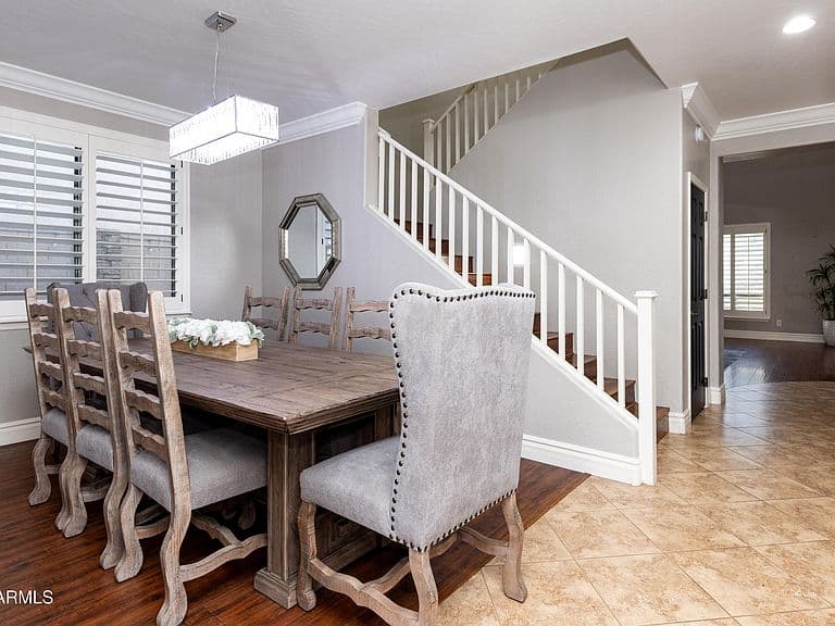 1507 E Bluebird Ct photo 3