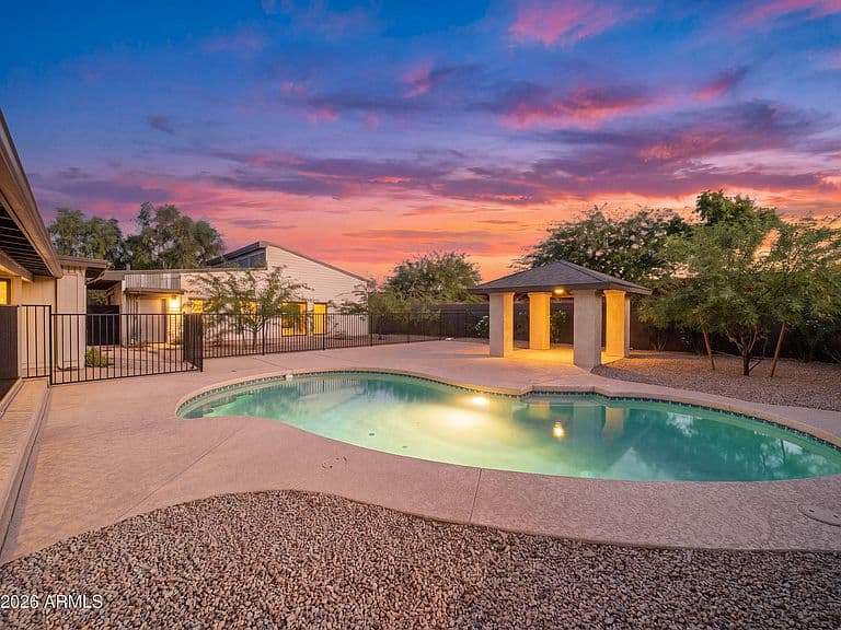 4641 E SHEENA Drive photo 3