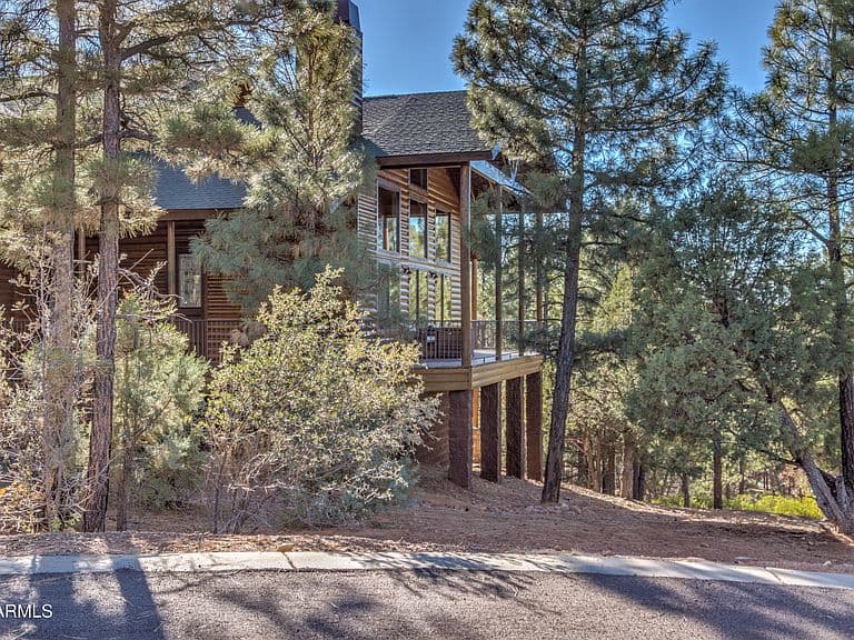 315 E MIDDLE MOUNTAIN Lane photo 5