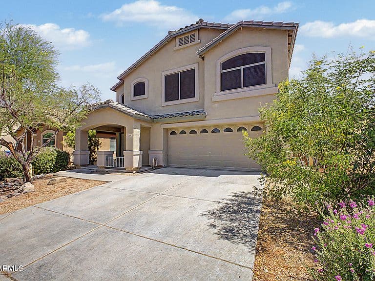 2511 W GAMBIT Trail photo 2