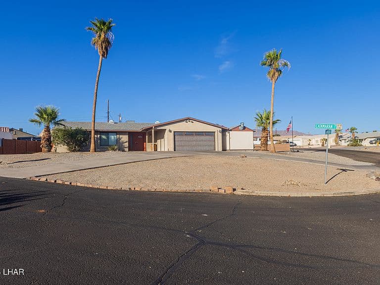 2285 Catamaran Ct photo 1