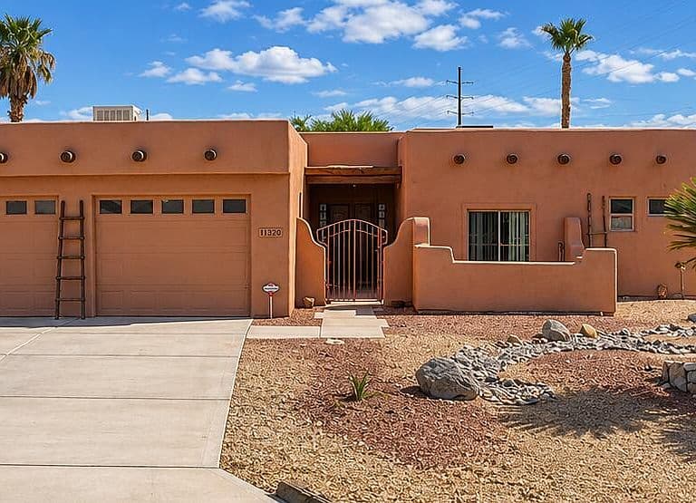 1330 Powell Dr photo 2