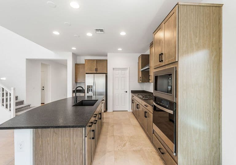 6636 W Ebbets Way photo 5