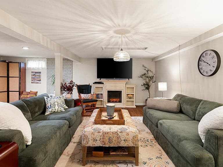 26 Sunset Drive photo 4