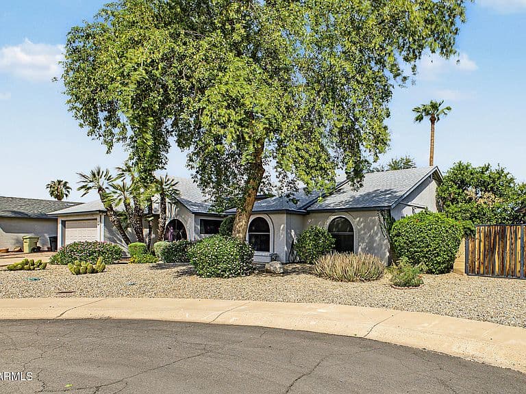 6308 W PORT ROYALE Lane photo 2