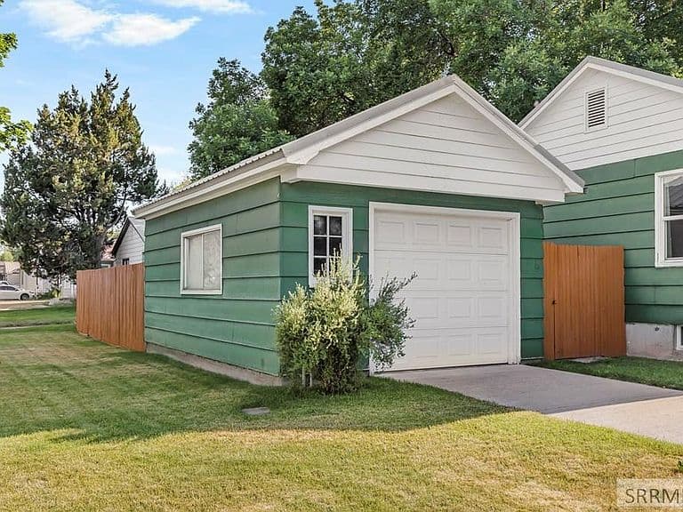 1502 Claire View Ln photo 3