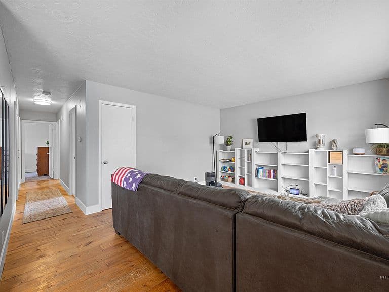 10563 W Silver Fox Dr photo 4