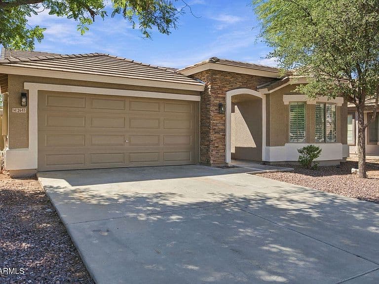 2643 E DESERT ROSE Trail photo 3