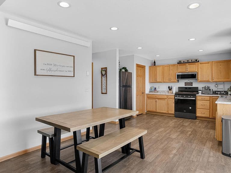 12929 Sapphire Ln photo 4