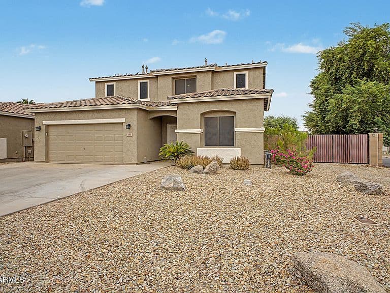 353 E CHELSEA Drive photo 1