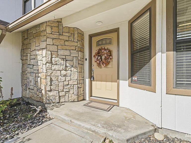 9622 W Glen Ellyn St photo 5