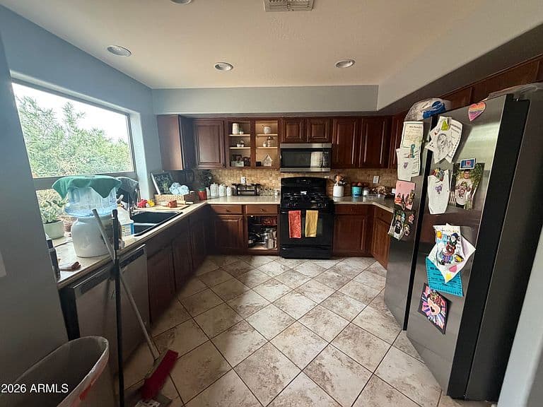 40413 W THORNBERRY Lane photo 5