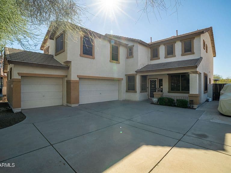 11433 E PETERSON Avenue photo 2