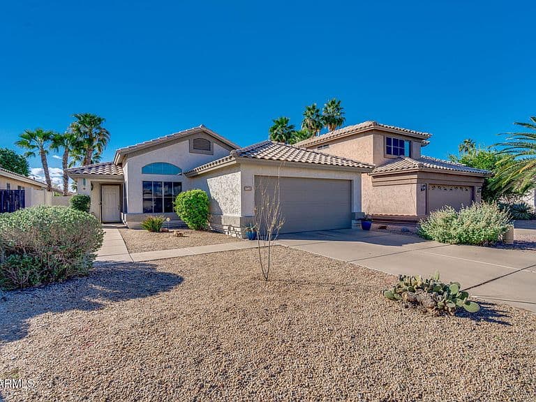 1697 E Barbarita Ave photo 2