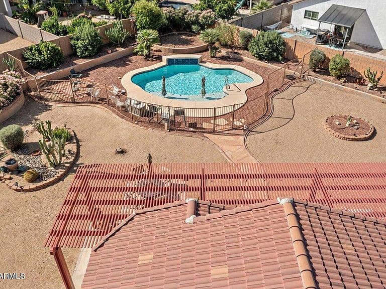 41076 N CAMBRIA Drive photo 5