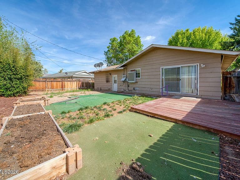100 E Lenwood Dr photo 3