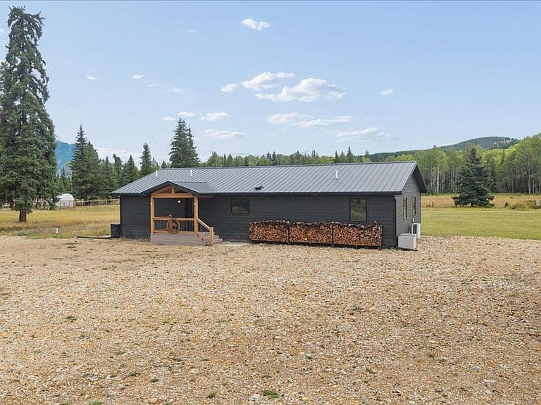1903 Fortine Creek Rd photo 4