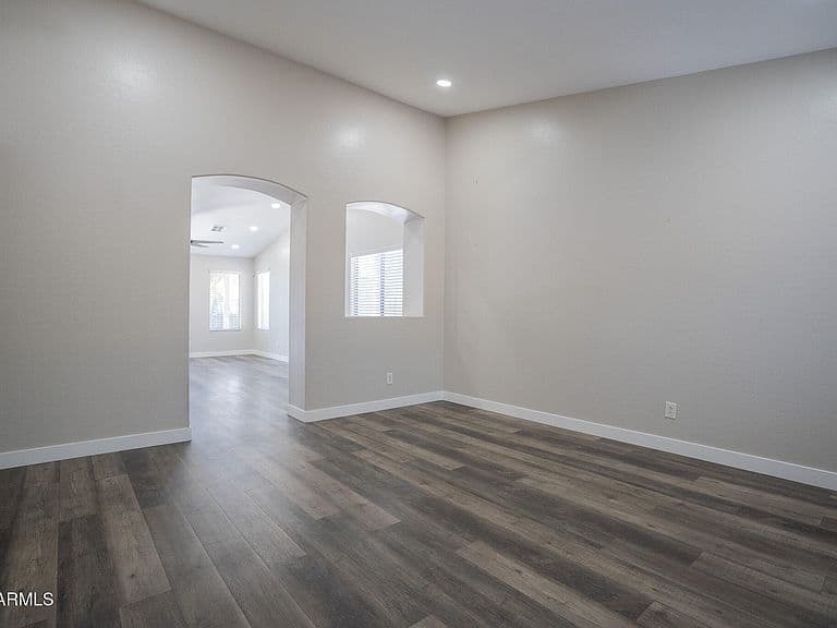17207 W DURANGO Street photo 5