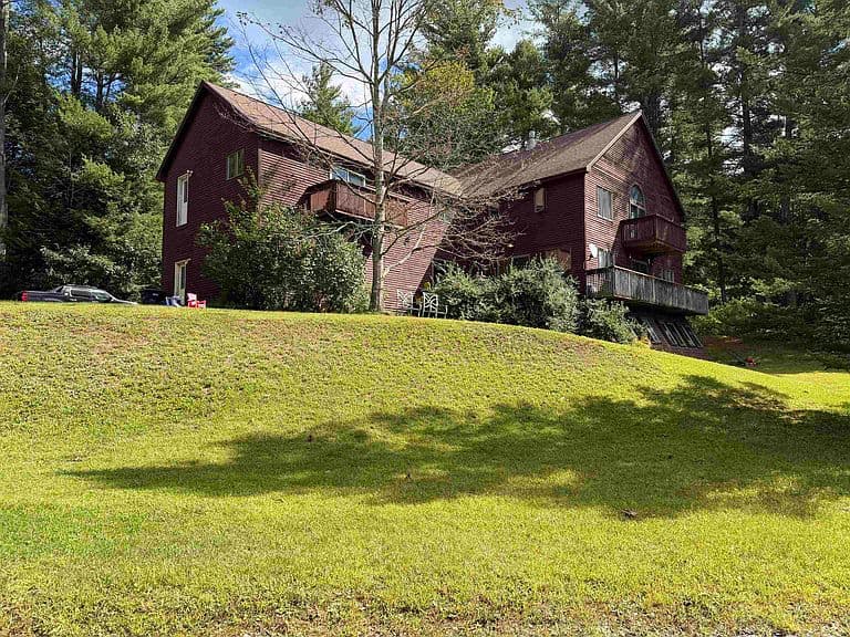 15 Bellows Street photo 1