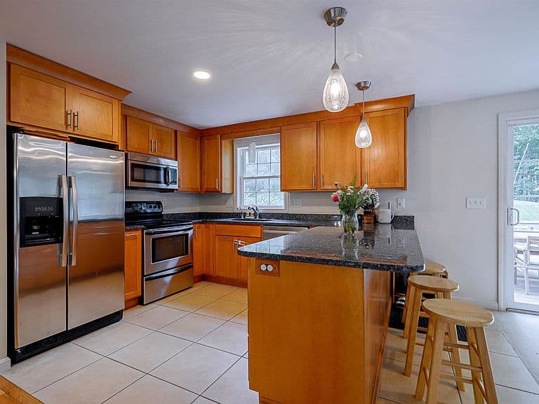 121 Birkdale Road photo 4