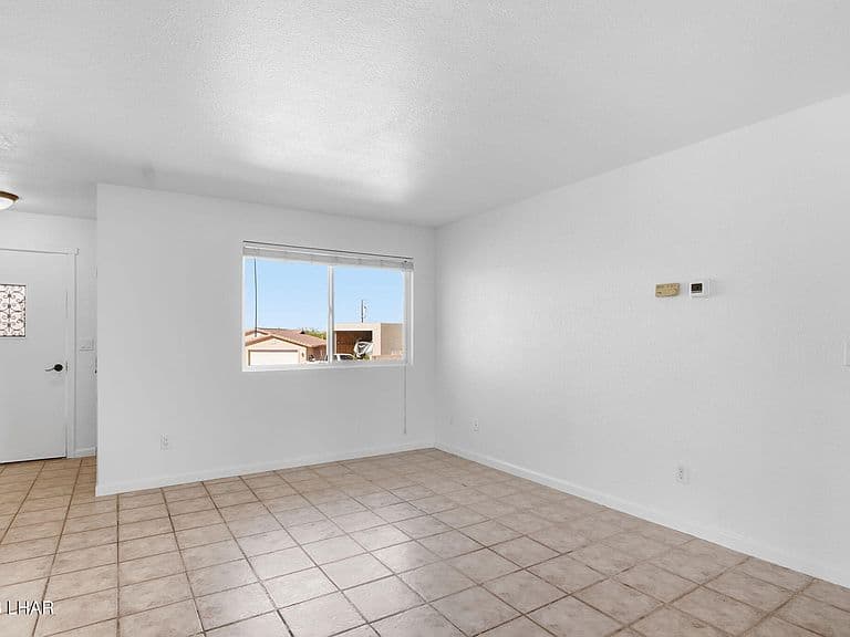 2911 Maverick Bay photo 5