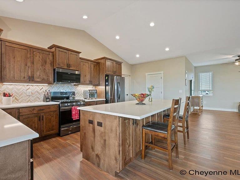 2371 Silver Gate Way photo 5